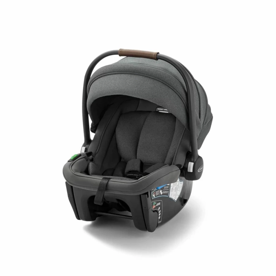 Graco Gomax Lightweight Infant Car Seat – Rear Facing, Canopy & Baseless Installation